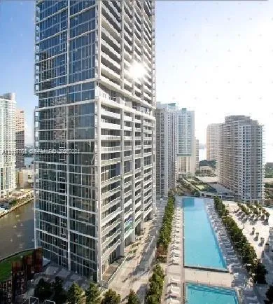 Foto de propiedad en 495 Brickell Avenue 2902, Miami, FL 33131 Miami con MLS# 