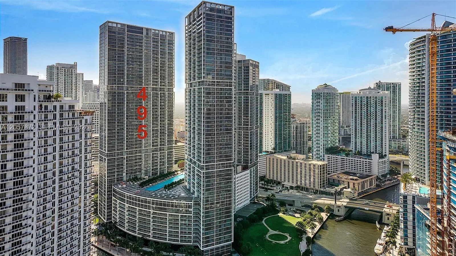 Foto de propiedad en 495 Brickell Avenue 5007, Miami, FL 33131 Miami con MLS# 
