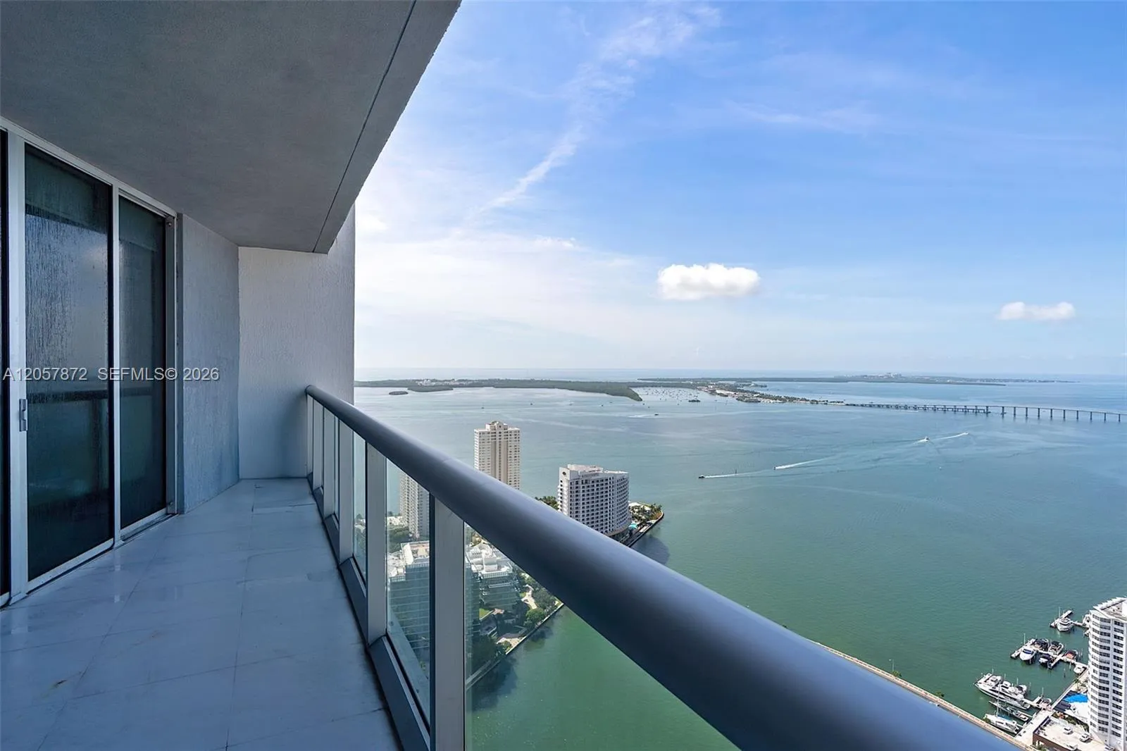 Foto de propiedad en 495 Brickell Avenue 5007, Miami, FL 33131 Miami con MLS#