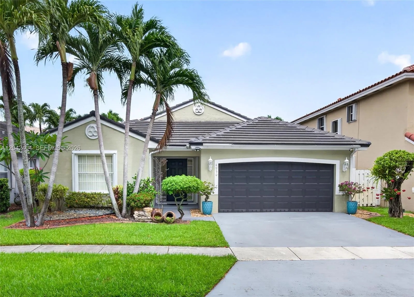 Foto de propiedad en 4950 SW 152nd Avenue, Miramar, FL 33027 Miramar con MLS# 