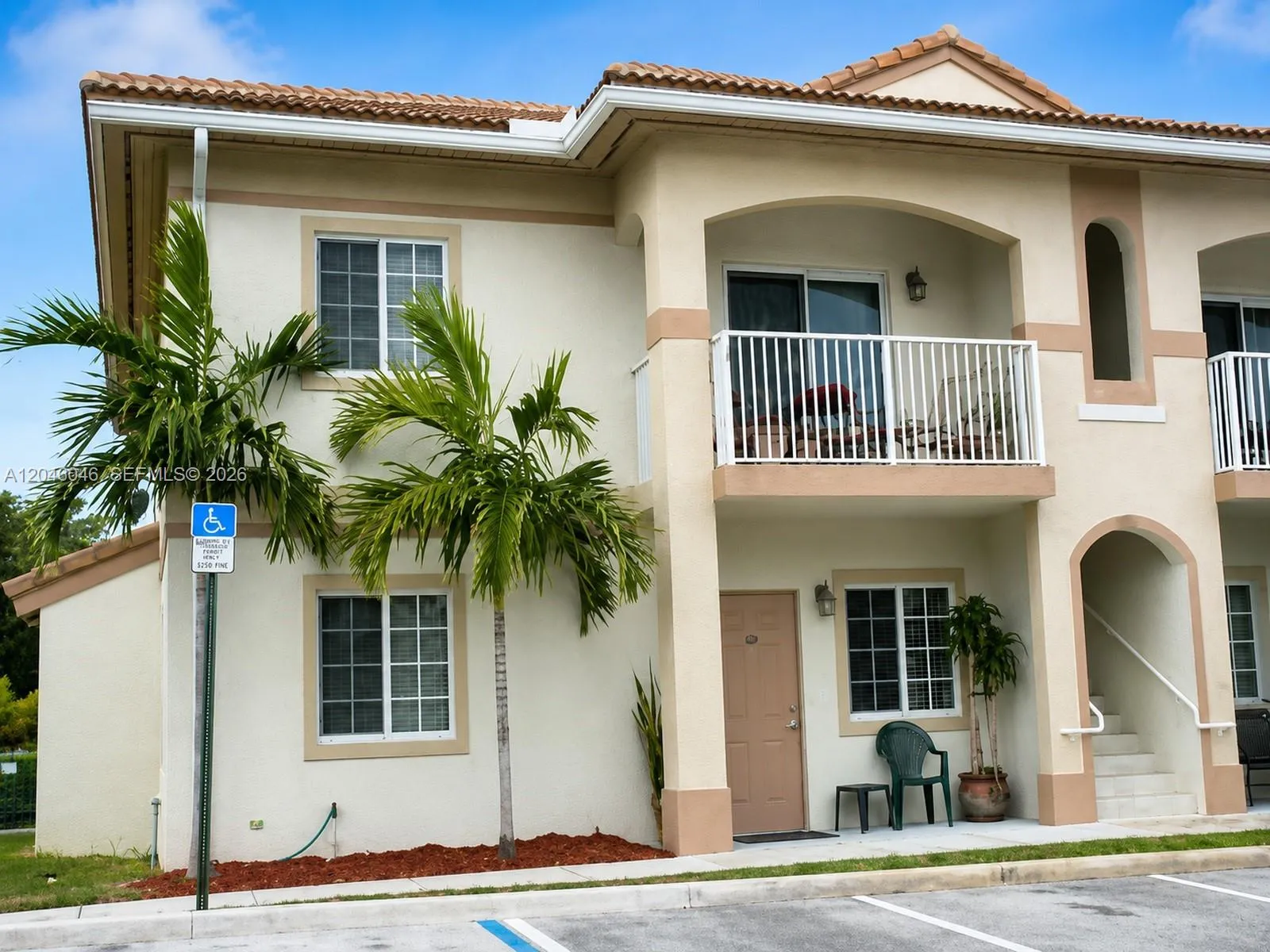 En Venta 4950 Washington Street 12-4, Hollywood, FL 33021, Hollywood, FL 33021