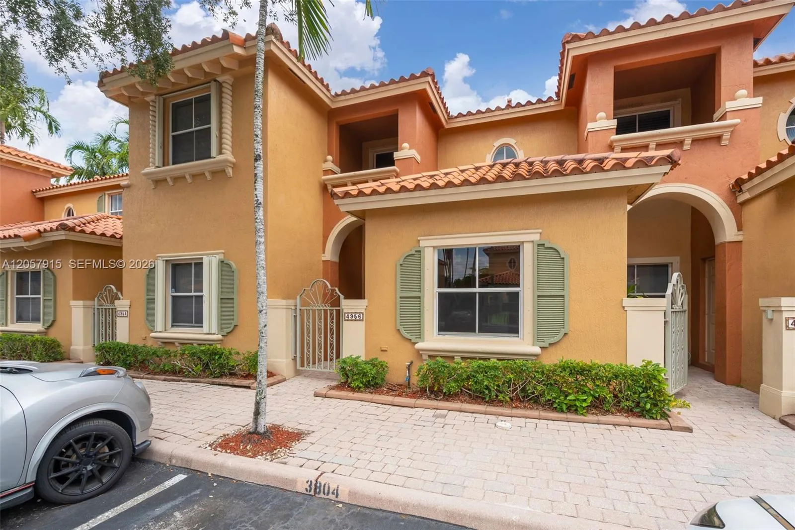 Foto de propiedad en 4956 Leeward Lane 3804, Dania Beach, FL 33312 Dania Beach con MLS# 