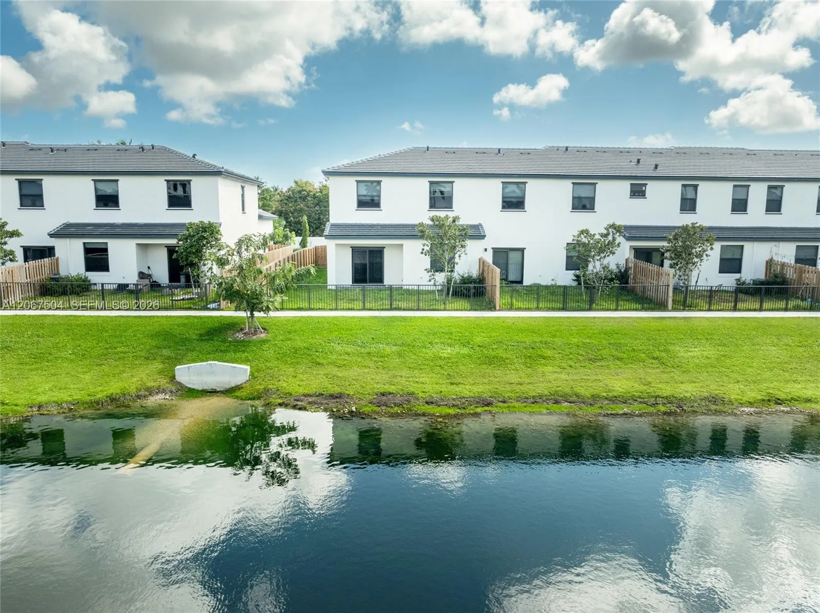 Foto de propiedad en 4965 Peacock Way 5838, Dania Beach, FL 33312 Dania Beach con MLS# 