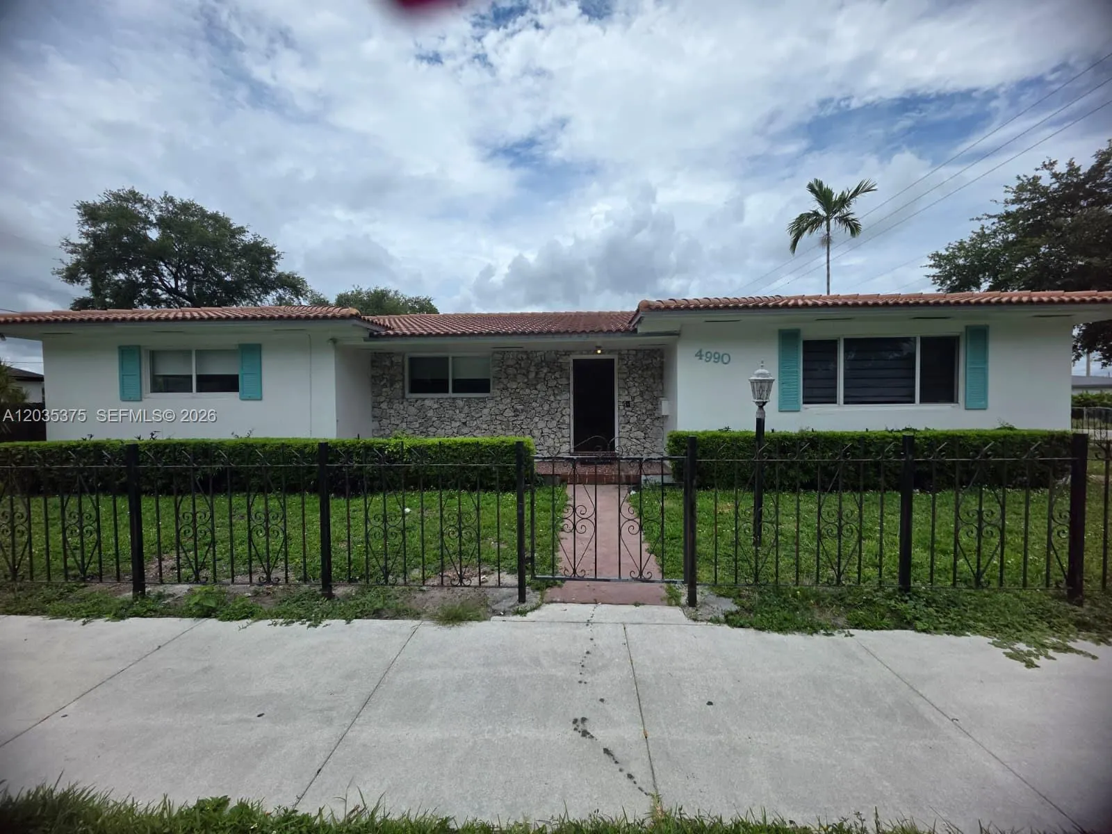 Vendido 4990 NW 31st Avenue, Miami, FL 33142, Miami, FL 33142