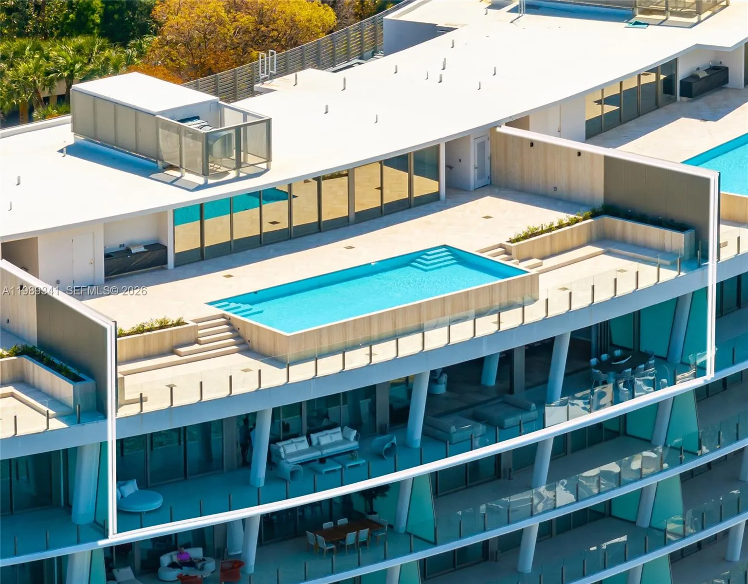 Foto de propiedad en 5 Grove Isle Drive PHS01, Coconut Grove, FL 33131 Coconut Grove con MLS# 