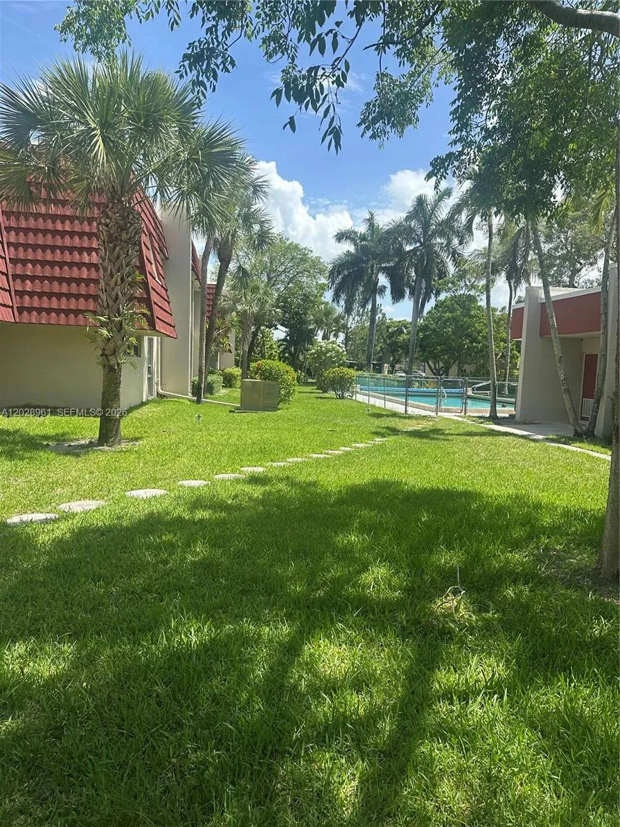En Renta 5 Jacaranda Country Club Drive 206, Plantation, FL 33324, Plantation, FL 33324
