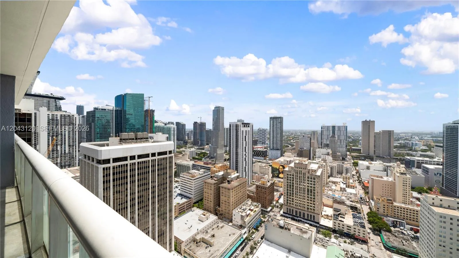 Foto de propiedad en 50 Biscayne Boulevard 4203, Miami, FL 33132 Miami con MLS#