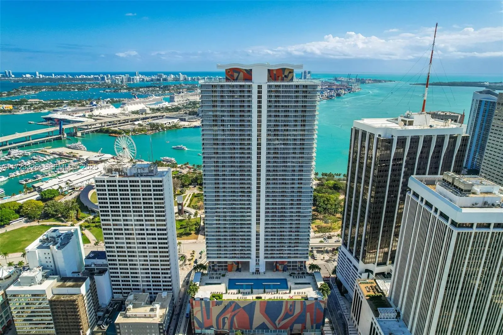 Foto de propiedad en 50 Biscayne Boulevard 4208, Miami, FL 33132 Miami con MLS# 