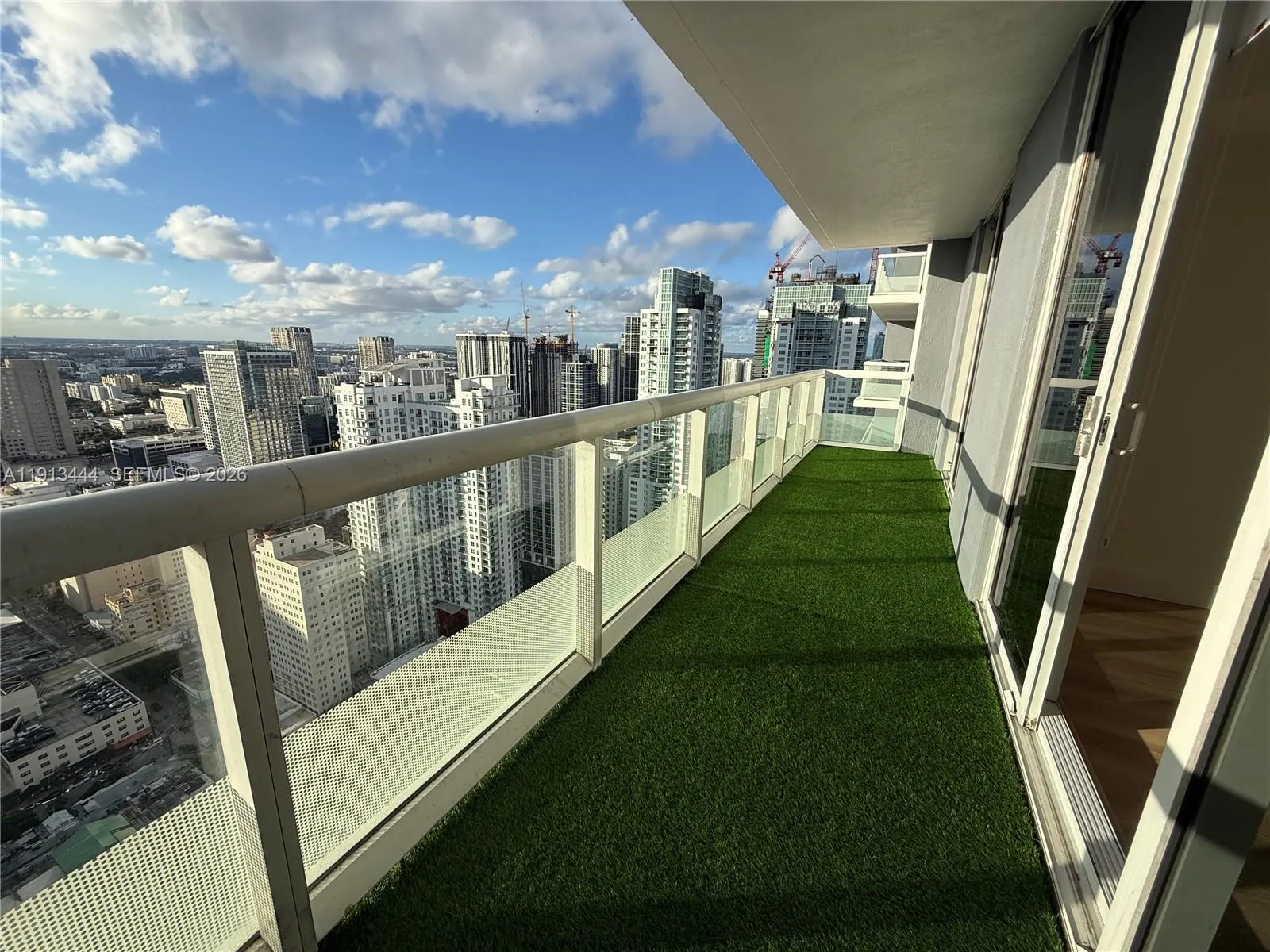 Foto de propiedad en 50 Biscayne Boulevard 4807, Miami, FL 33132 Miami con MLS#