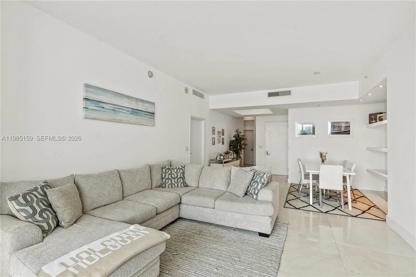 En Renta 50 S Pointe Drive 805, Miami Beach, FL 33139, Miami Beach, FL 33139