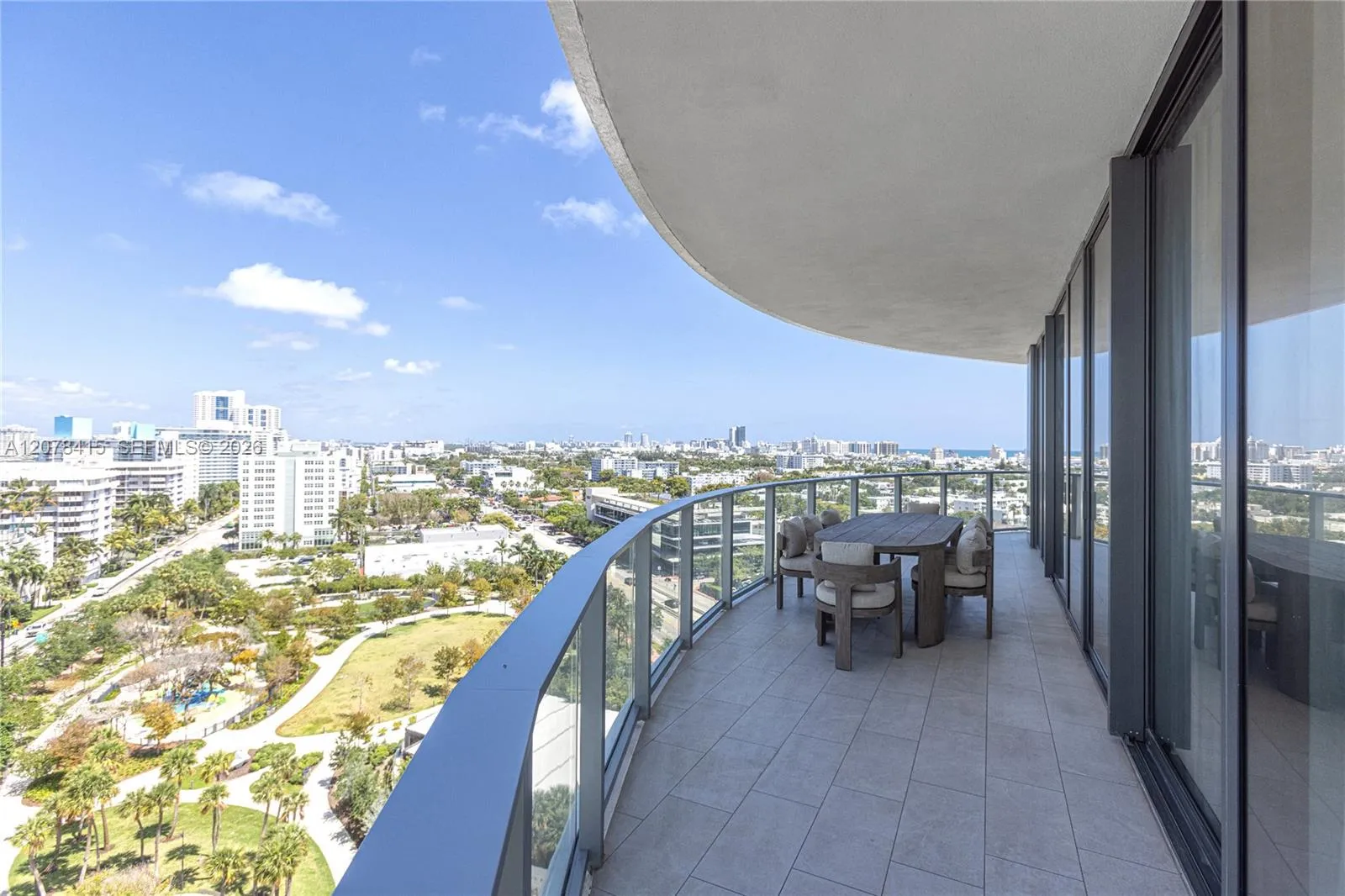 Foto de propiedad en 500 Alton Road 1405, Miami Beach, FL 33129 Miami Beach con MLS# 