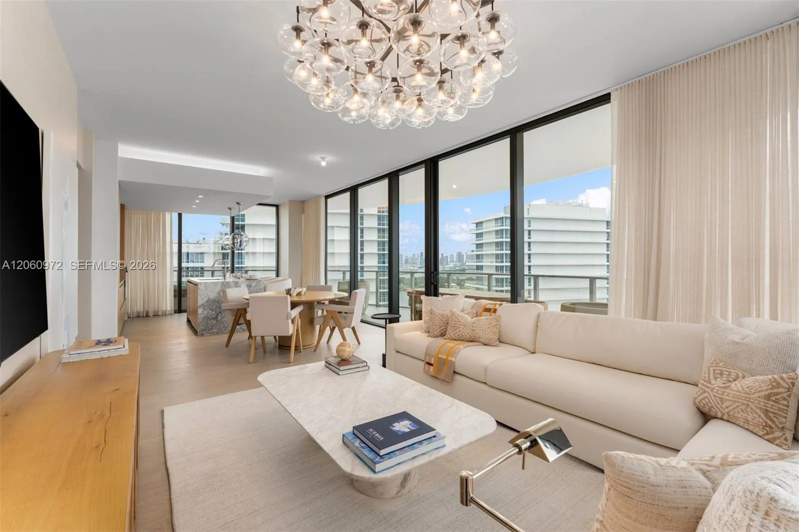 Foto de propiedad en 500 Alton Road 2105, Miami Beach, FL 33139 Miami Beach con MLS# 