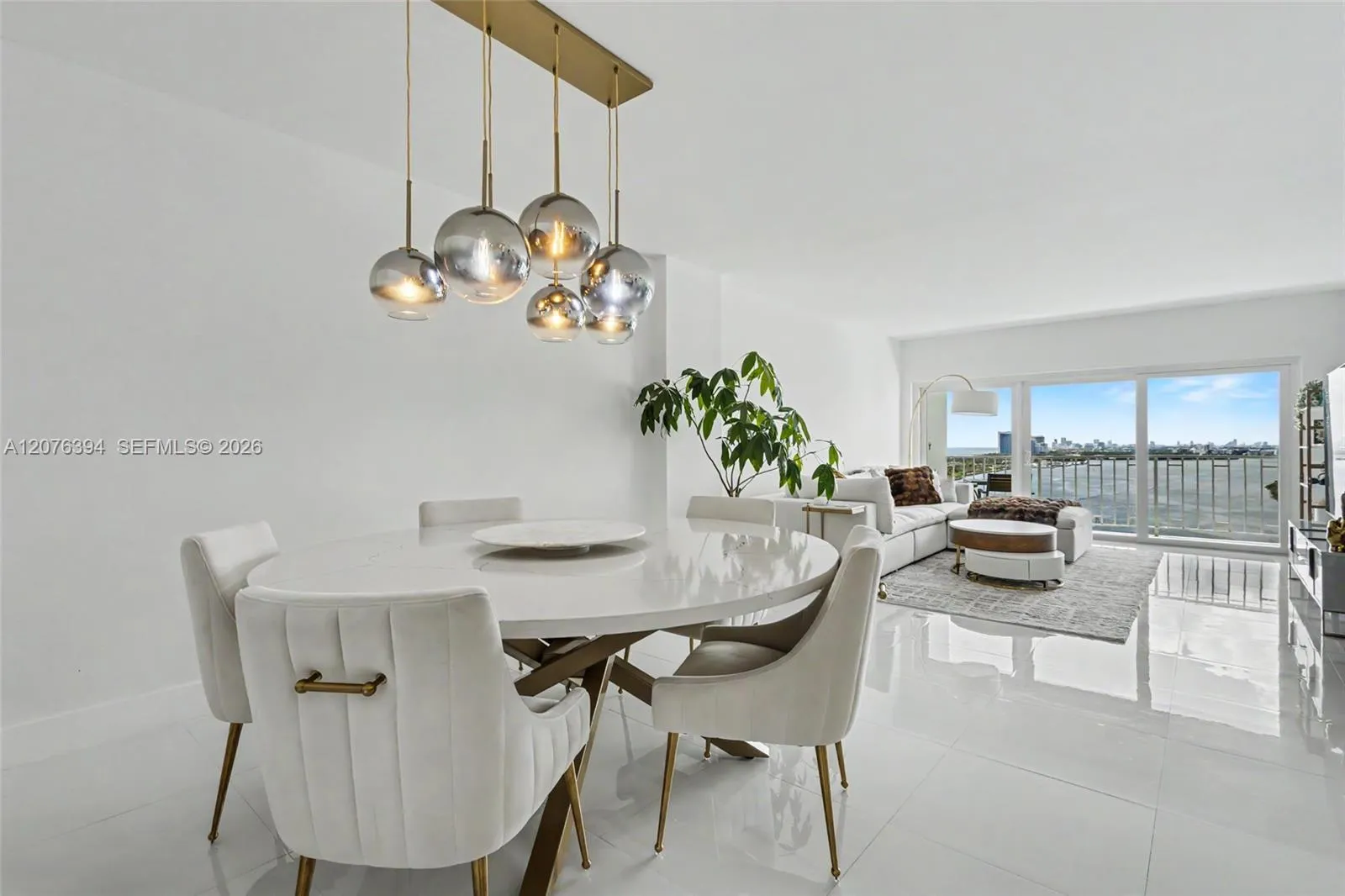 Foto de propiedad en 500 Bayview Drive 1924, Sunny Isles Beach, FL 33160 Sunny Isles Beach con MLS# 