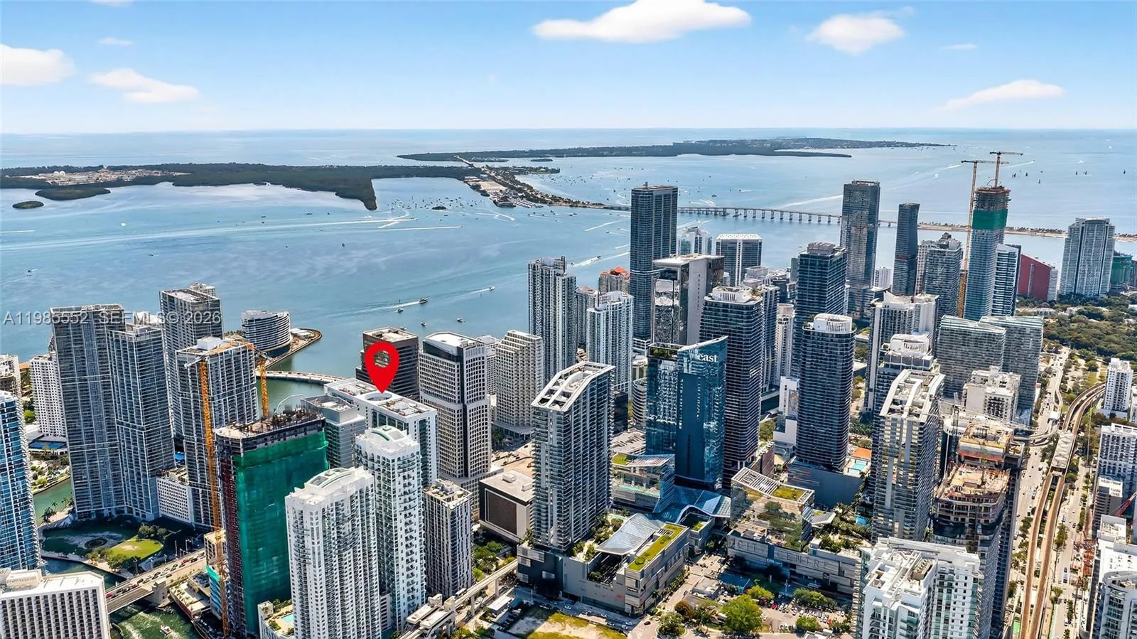 Foto de propiedad en 500 Brickell Avenue 3901, Miami, FL 33131 Miami con MLS# 