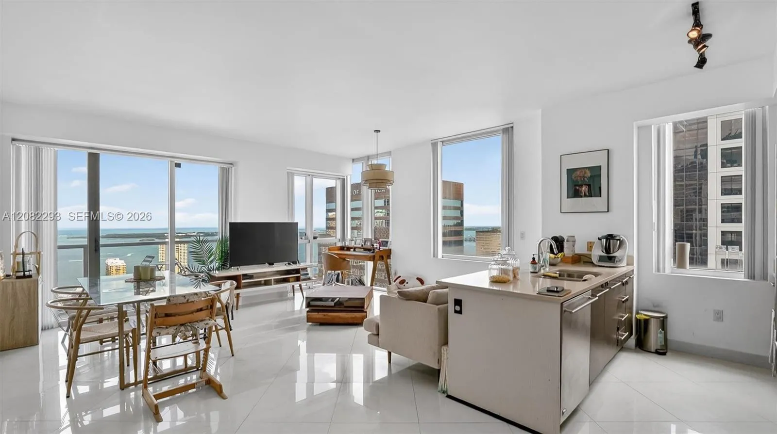 En Renta 500 Brickell Avenue 4102, Miami, FL 33131, Miami, FL 33131