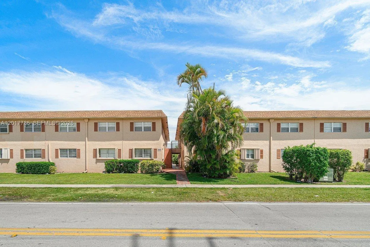 En Venta 500 SW 2nd Avenue 2150, Boca Raton, FL 33432, Boca Raton, FL 33432
