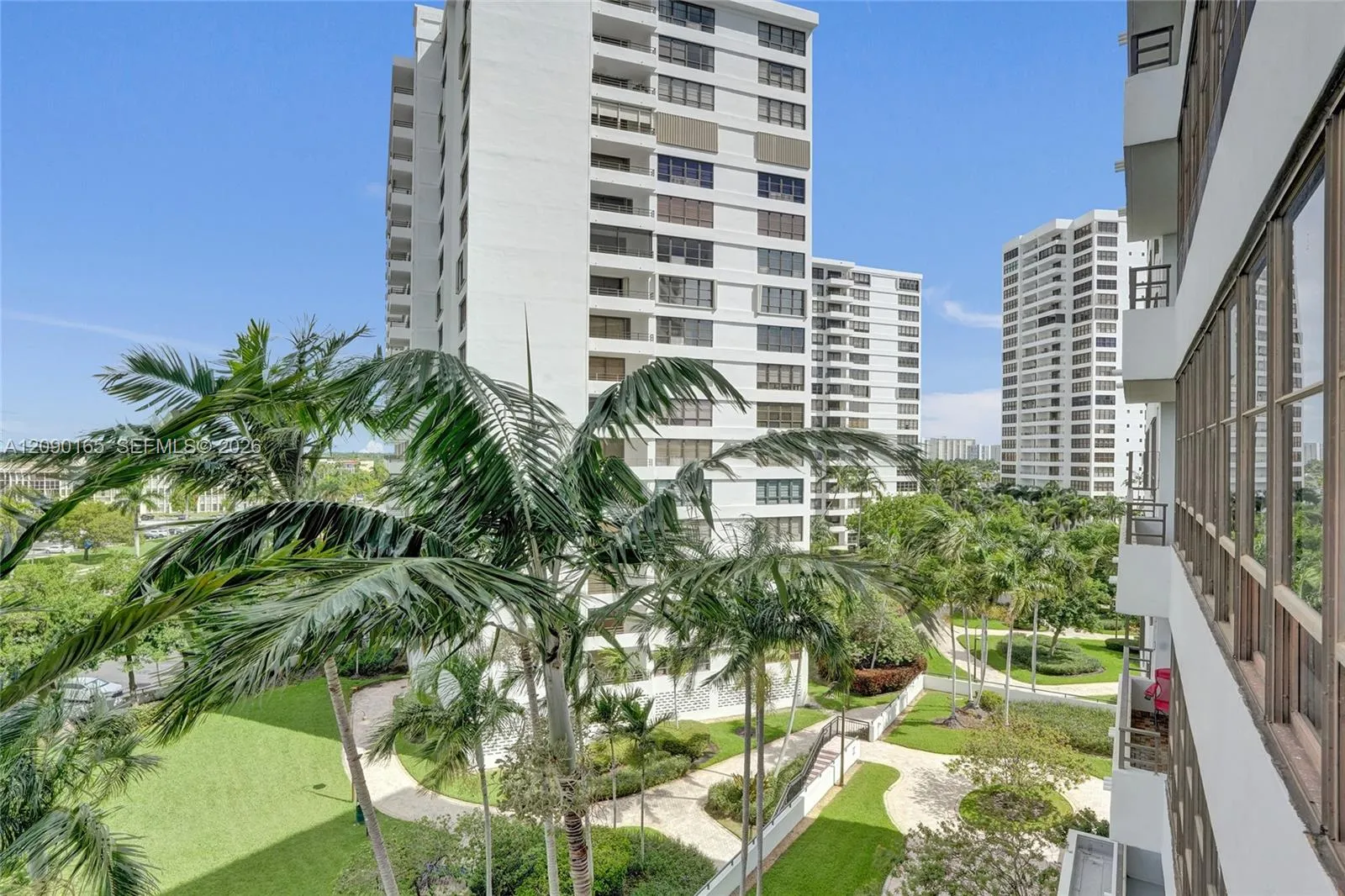 En Renta 500 Three Islands Boulevard 408, Hallandale Beach, FL 33009, Hallandale Beach, FL 33009