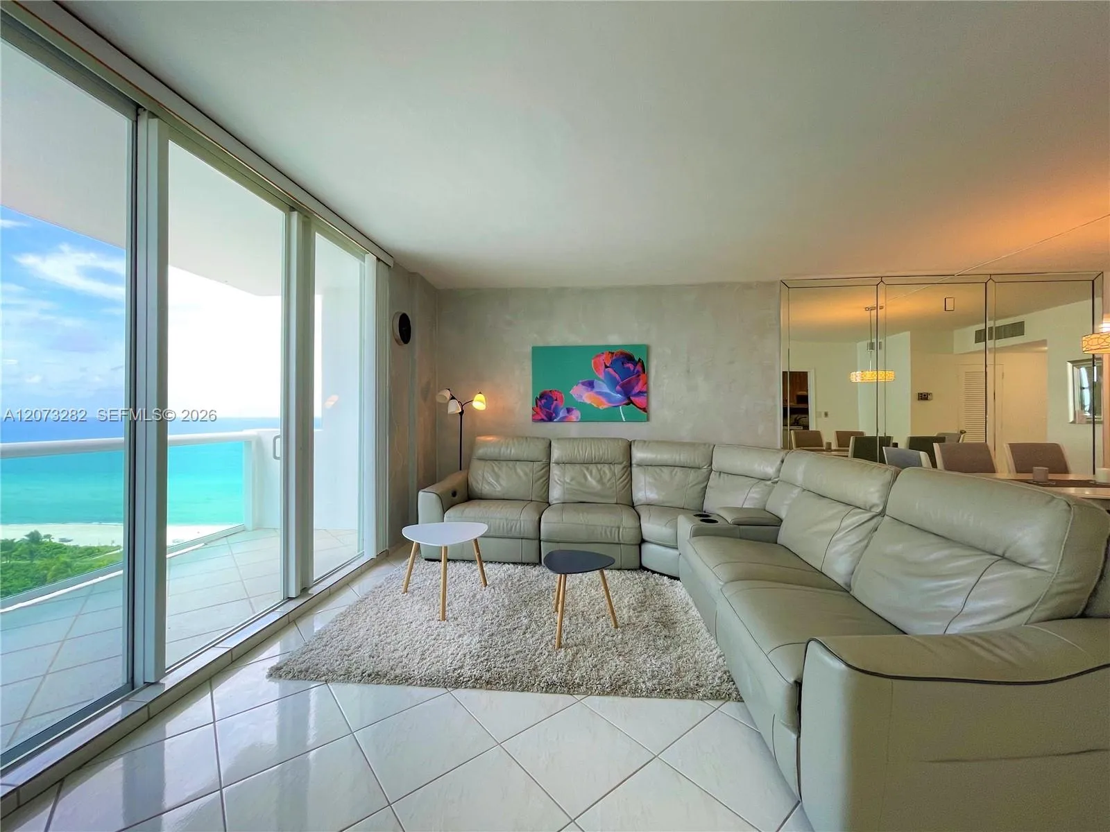 Foto de propiedad en 5001 Collins Avenue 15D, Miami Beach, FL 33140 Miami Beach con MLS# 