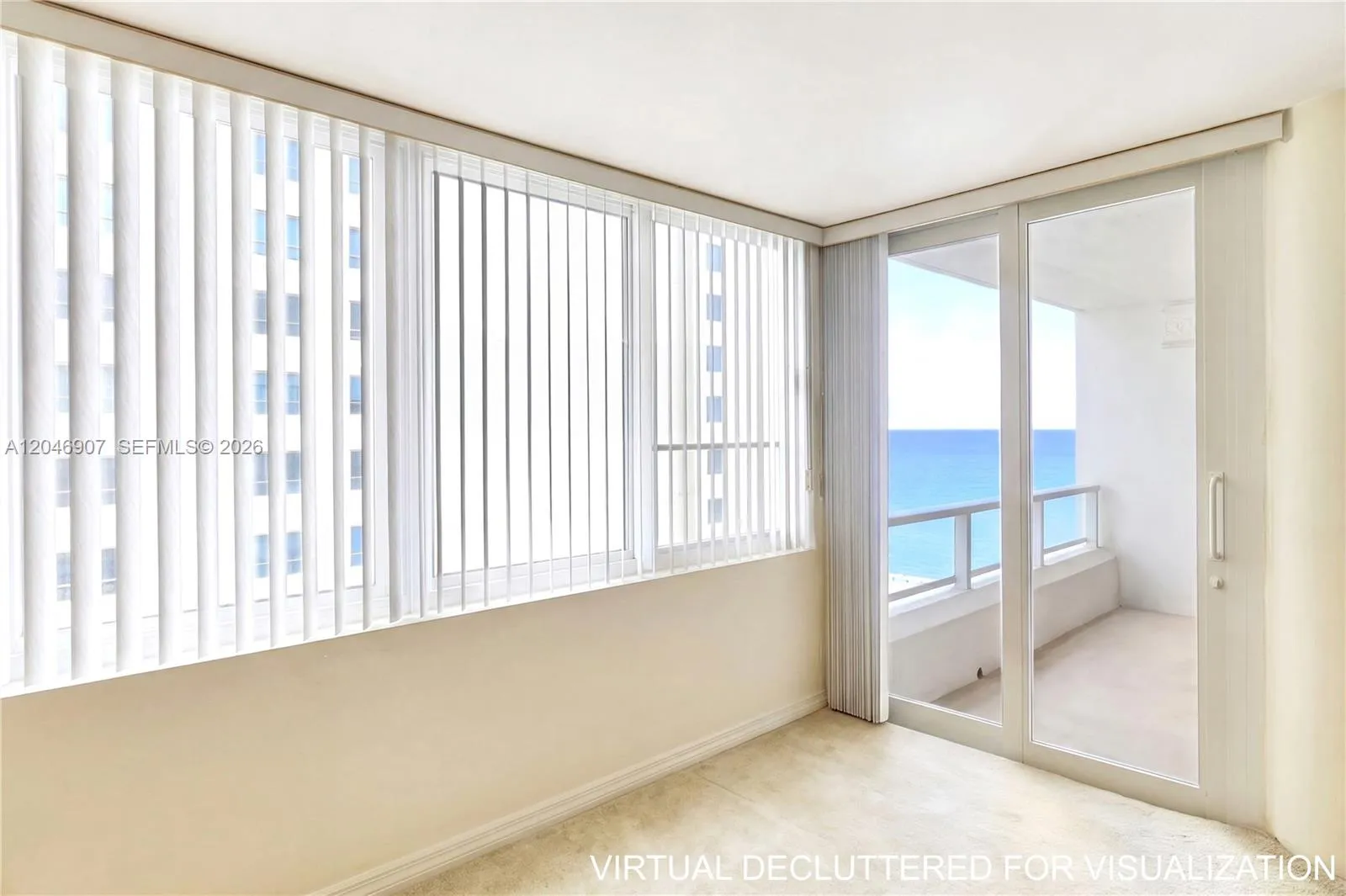Foto de propiedad en 5005 Collins Avenue 1224, Miami Beach, FL 33140 Miami Beach con MLS# 