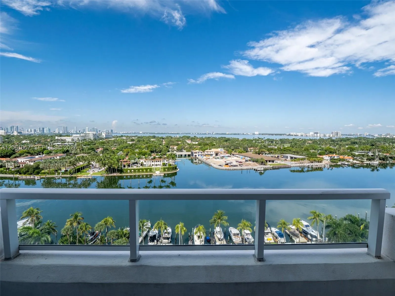 Foto de propiedad en 5005 Collins Avenue 1506, Miami Beach, FL 33140 Miami Beach con MLS# 