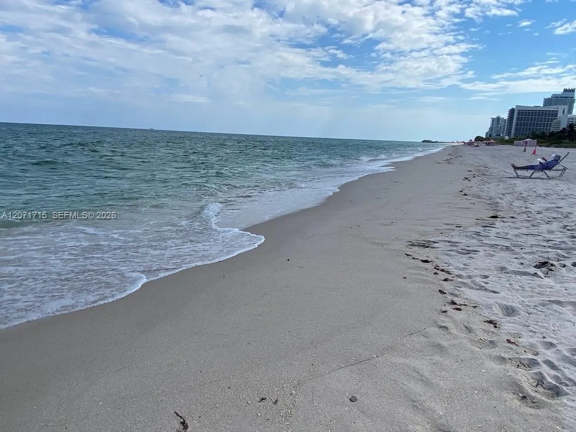 Foto de propiedad en 5005 Collins Avenue 722, Miami Beach, FL 33140 Miami Beach con MLS#