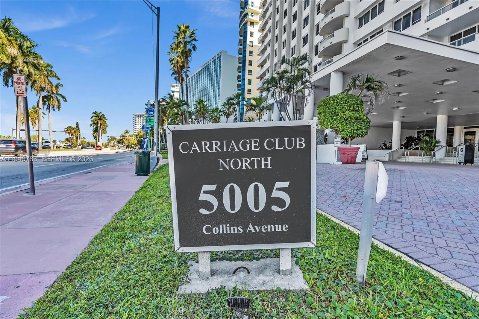 Foto de propiedad en 5005 Collins Avenue 824, Miami Beach, FL 33140 Miami Beach con MLS# 
