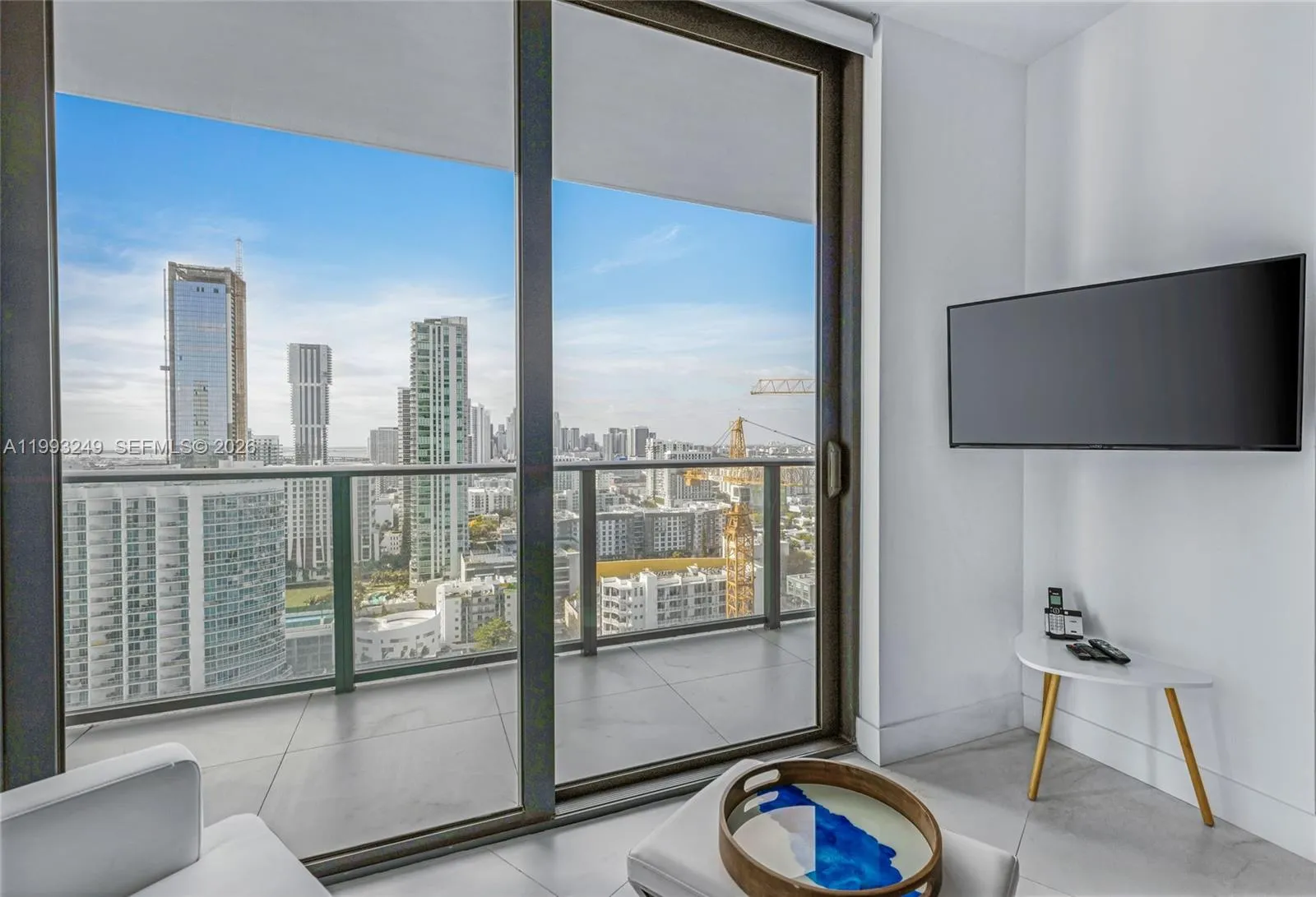 Foto de propiedad en 501 NE 31 Street 2407, Miami, FL 33137 Miami con MLS# 