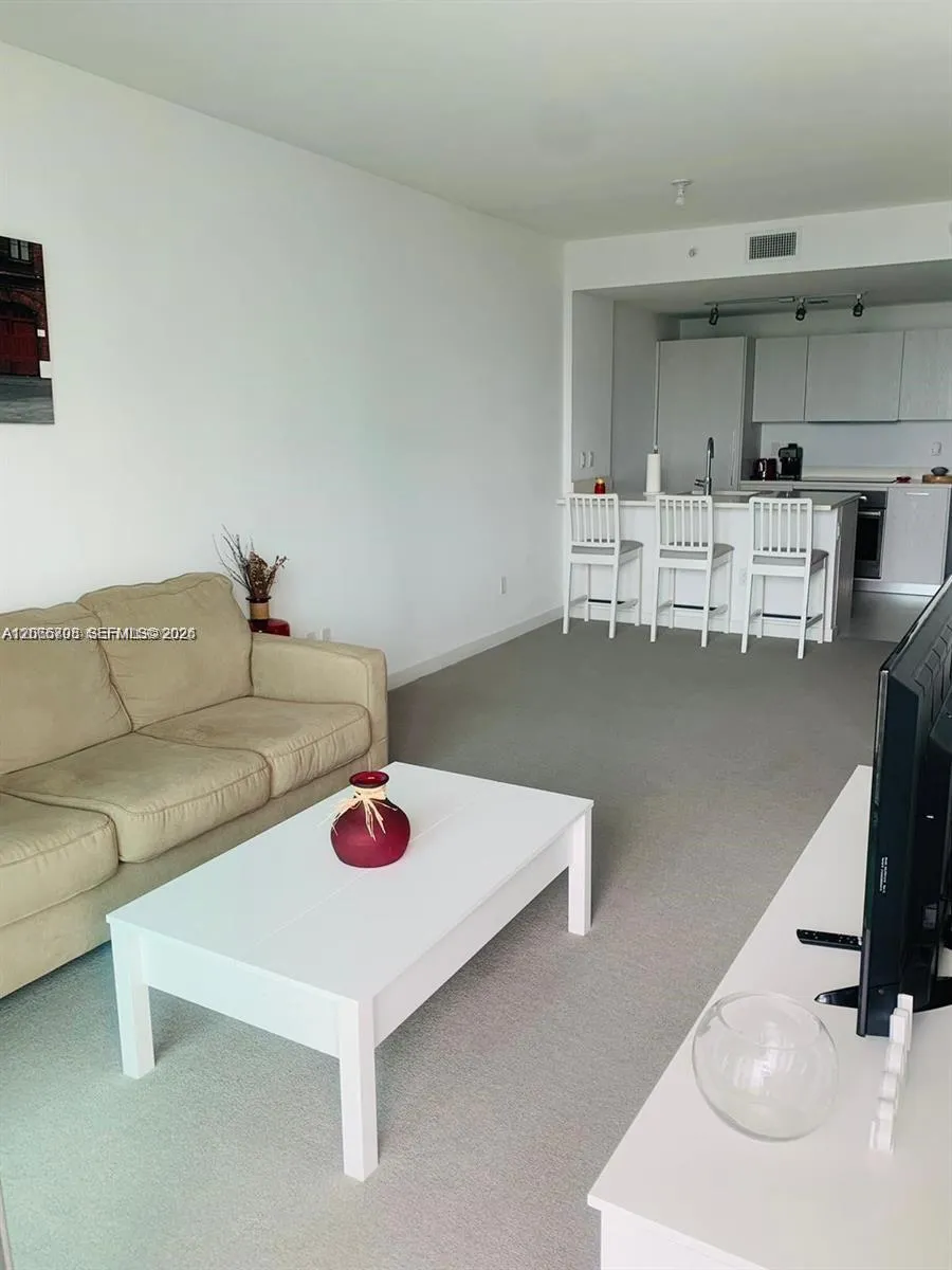 Foto de propiedad en 501 NE 31st Street 804, Miami, FL 33137 Miami con MLS# 