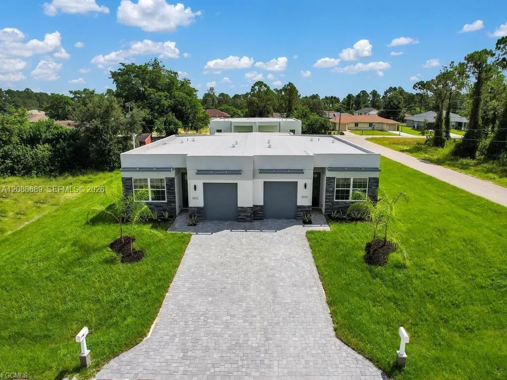 En Venta 5013-5015 24th Street SW, Lehigh Acres, FL 33973, Lehigh Acres, FL 33973