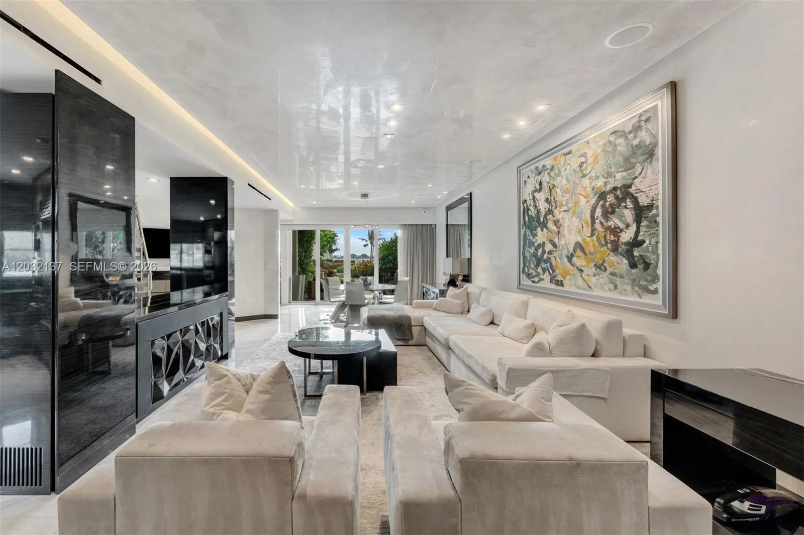 Vendido 5021 NE London Walk Terrace 50, Miami, FL 33138, Miami, FL 33138
