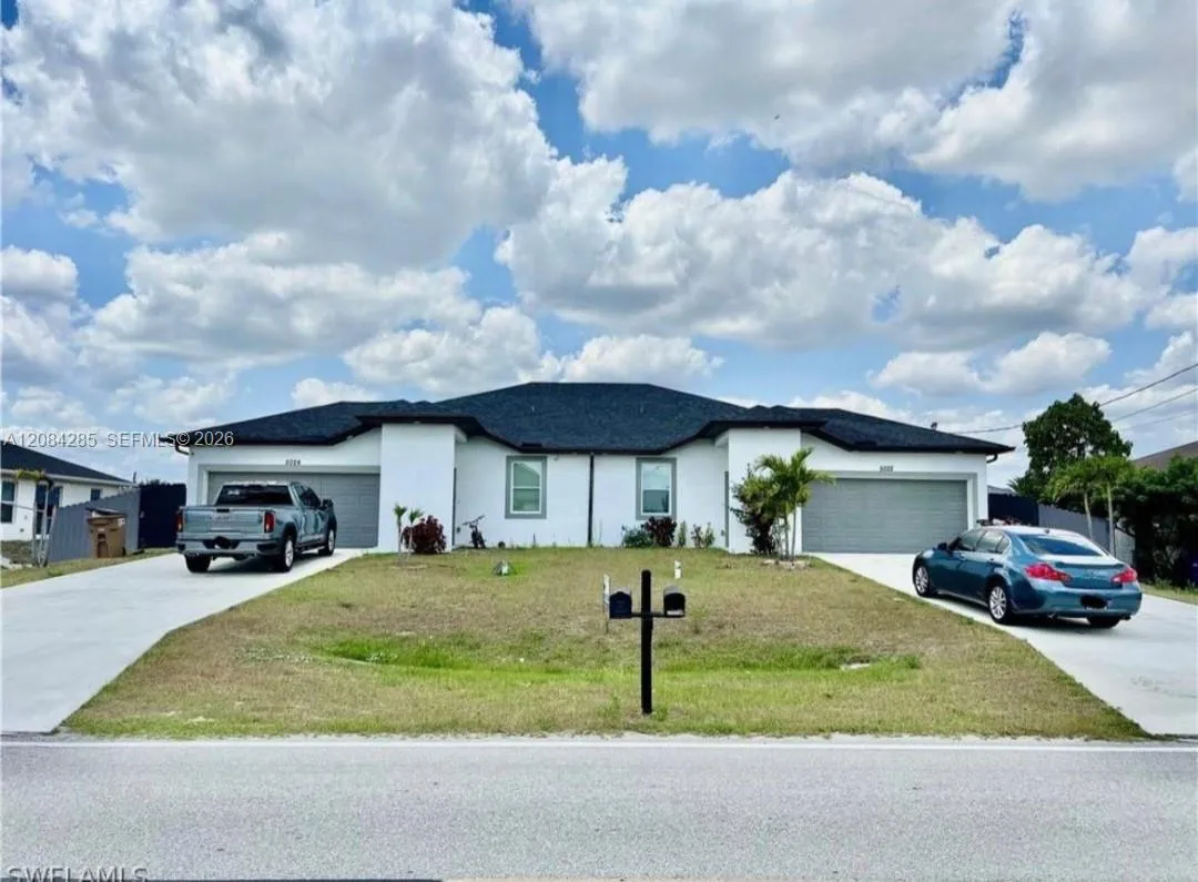 En Renta 5022-5024 Centennial Boulevard 5024, Lehigh Acres, FL 33971, Lehigh Acres, FL 33971