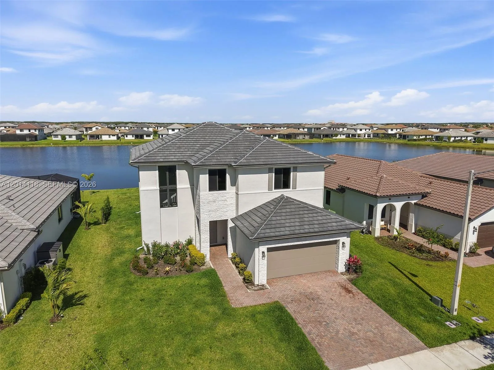 Foto de propiedad en 5023 Ofanto, Ave Maria, FL 34142 Ave Maria con MLS# 
