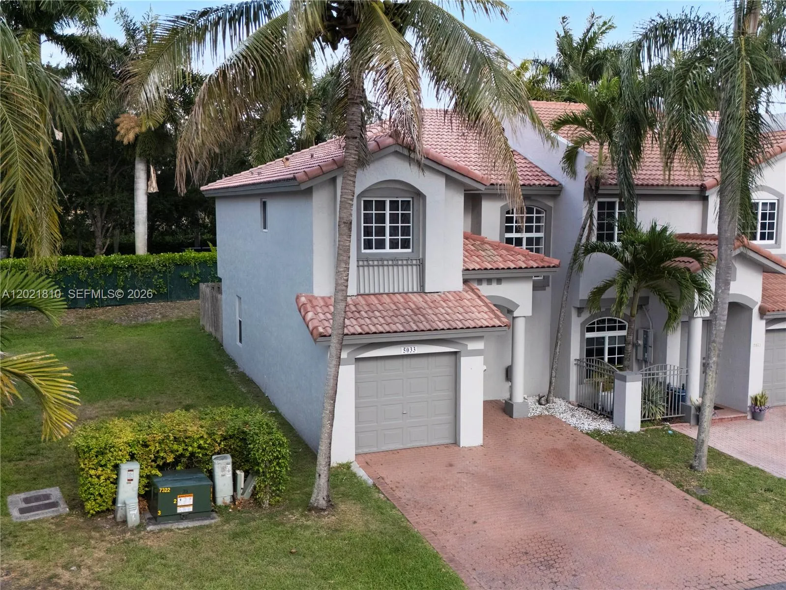 Foto de propiedad en 5033 NW 114th Court, Doral, FL 33178 Doral con MLS# 