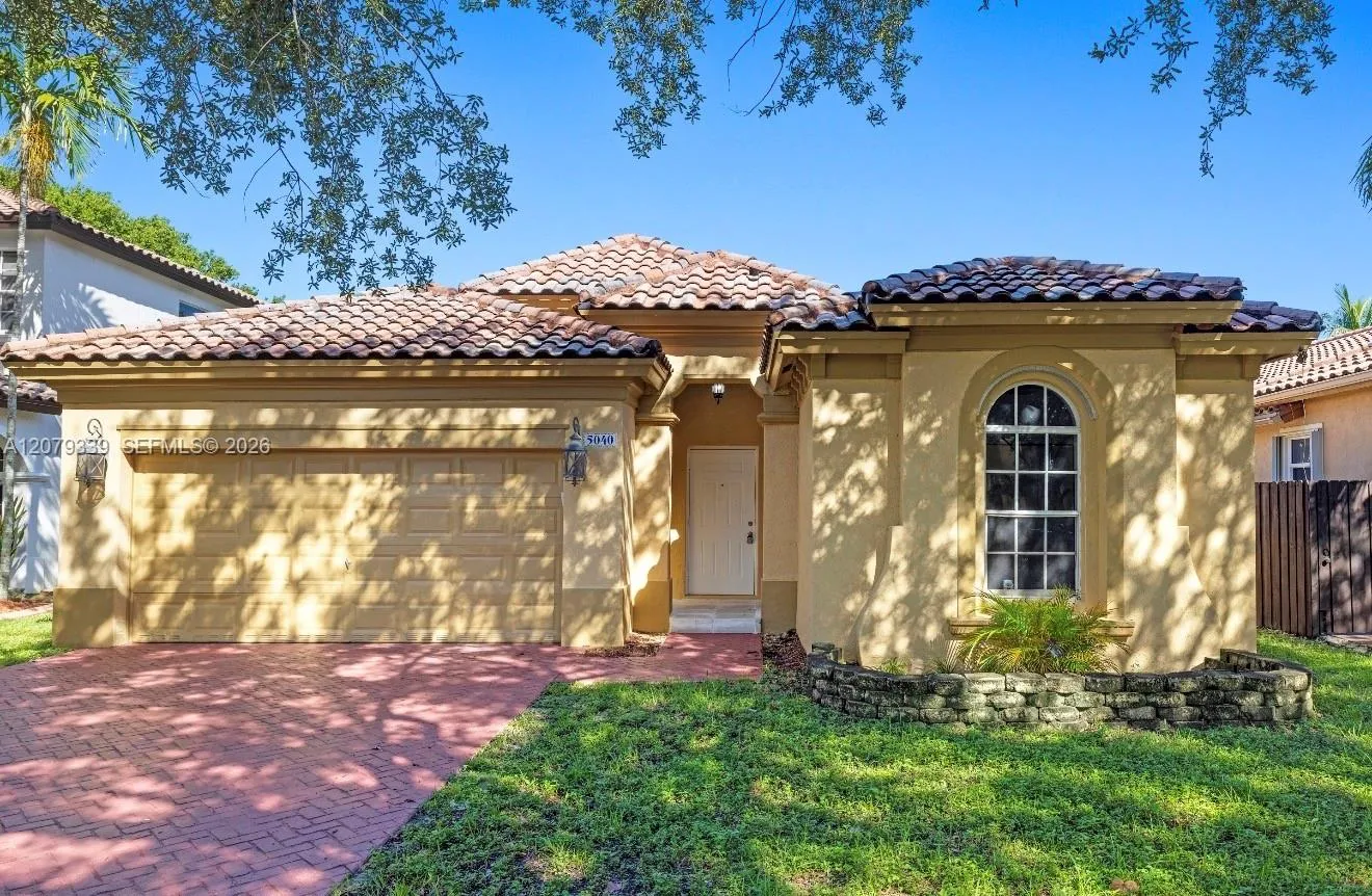 Foto de propiedad en 5040 SW 139th Terrace, Miramar, FL 33027 Miramar con MLS# 