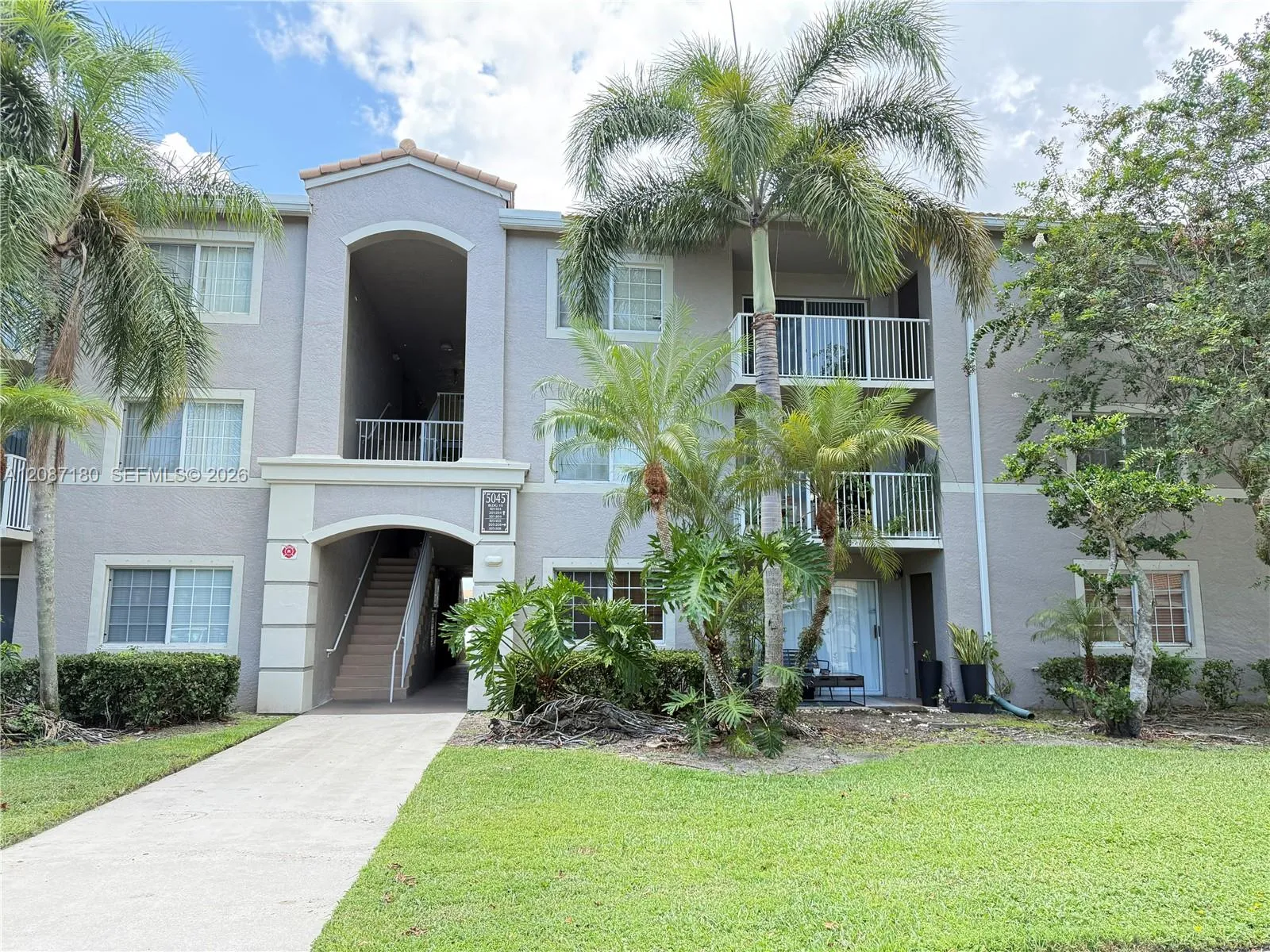 En Renta 5045 Wiles Road 303, Coconut Creek, FL 33073, Coconut Creek, FL 33073