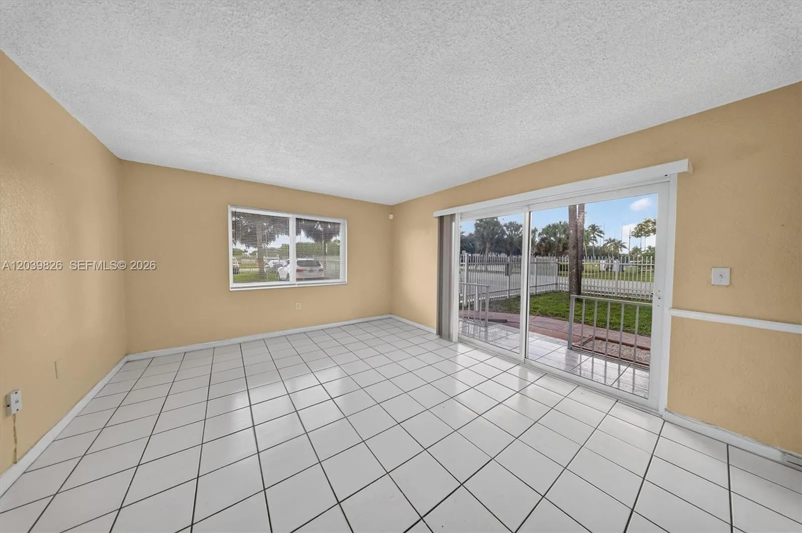 En Venta 505 NW 177th Street 103, Miami Gardens, FL 33169, Miami Gardens, FL 33169