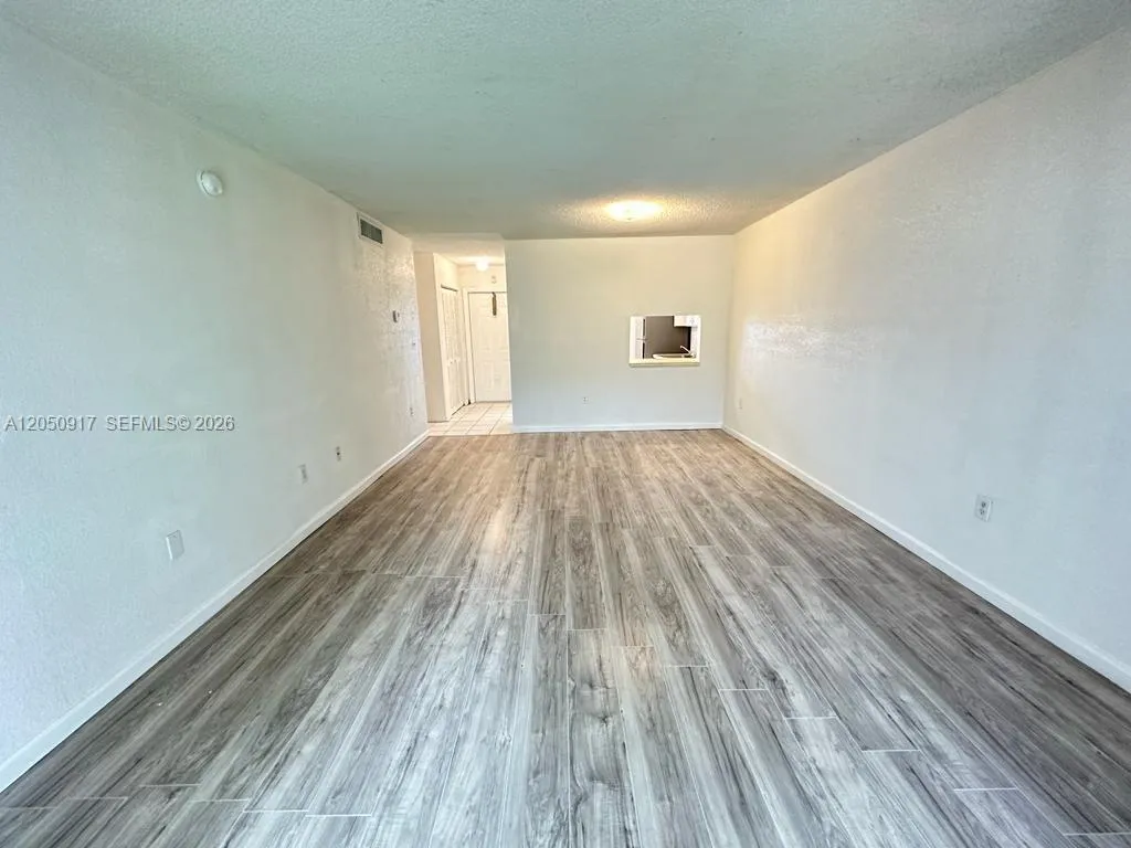 En Venta 505 NW 177th Street 111, Miami Gardens, FL 33169, Miami Gardens, FL 33169