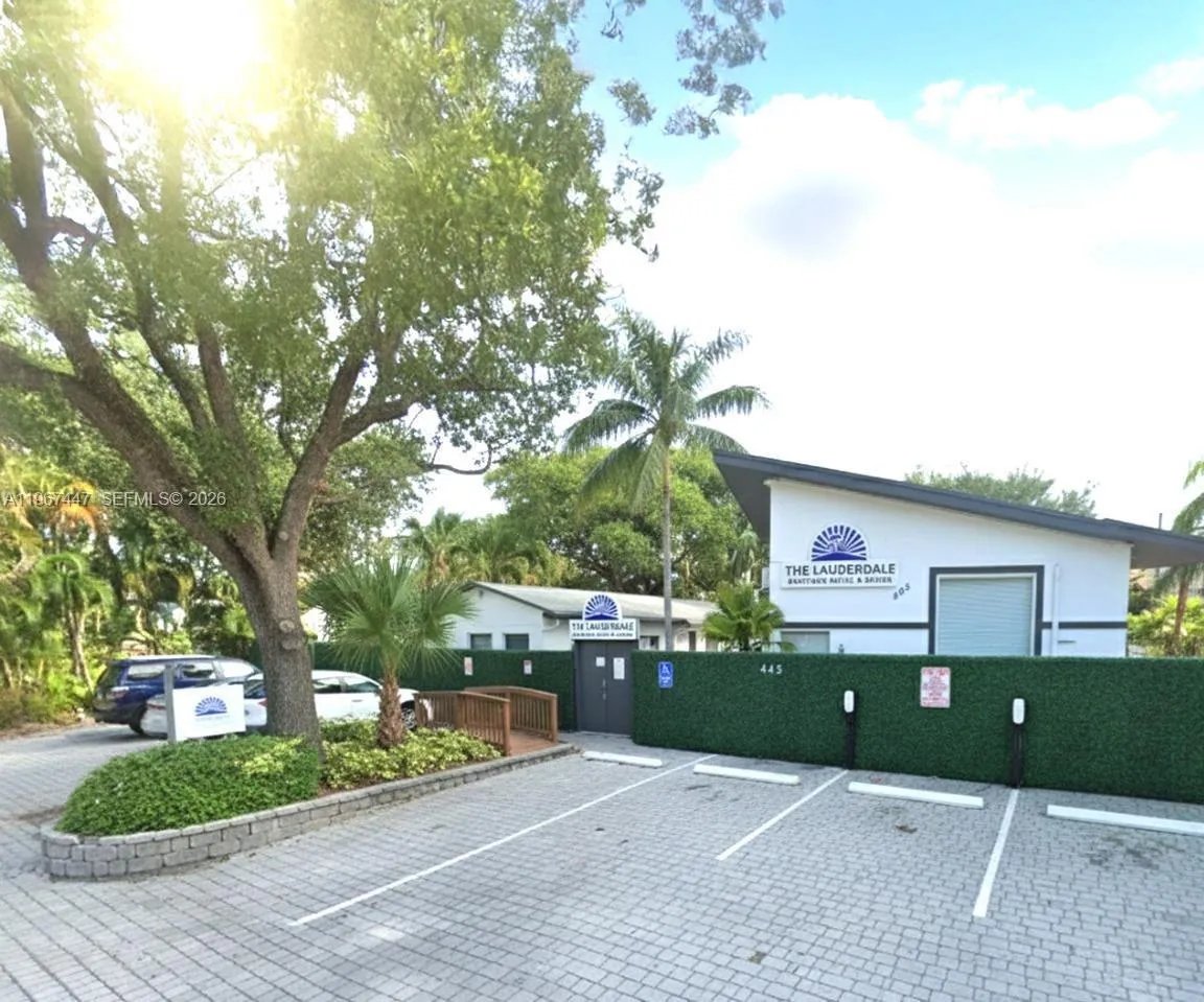 Foto de propiedad en 505 SE 16th Street, Fort Lauderdale, FL 33316 Fort Lauderdale con MLS# 
