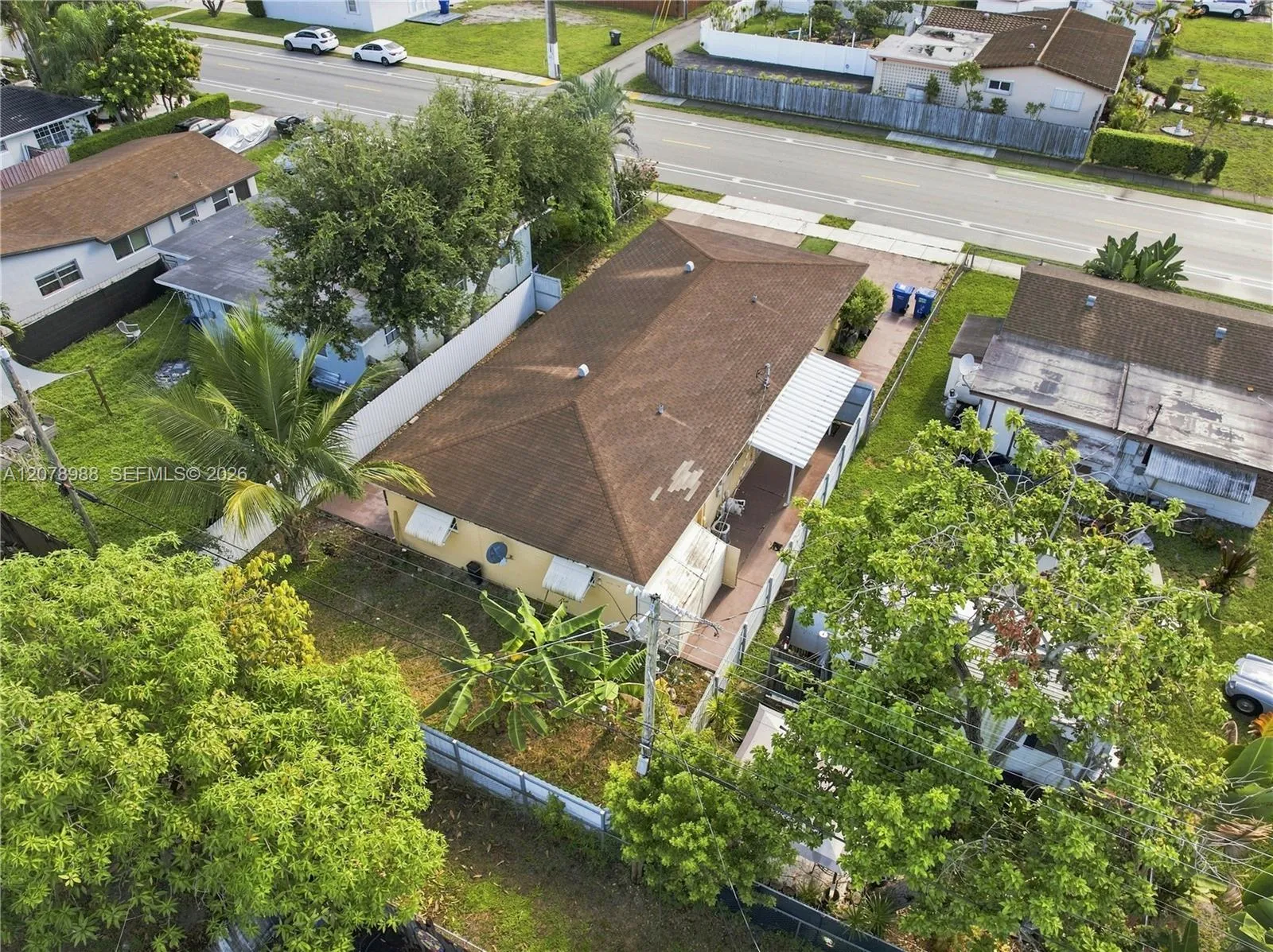 Foto de propiedad en 506 N 56th Avenue, Hollywood, FL 33021 Hollywood con MLS# 