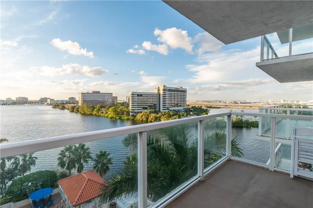 En Renta 5077 NW 7th Street 904, Miami, FL 33126, Miami, FL 33126