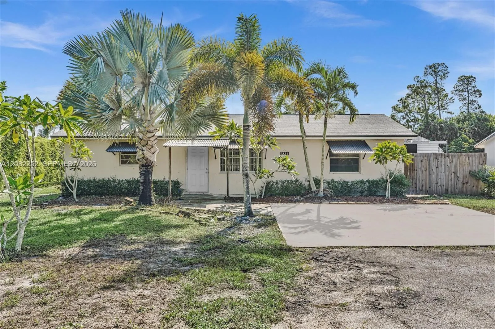Foto de propiedad en 5088 2nd Road, Lake Worth, FL 33467 Lake Worth con MLS# 