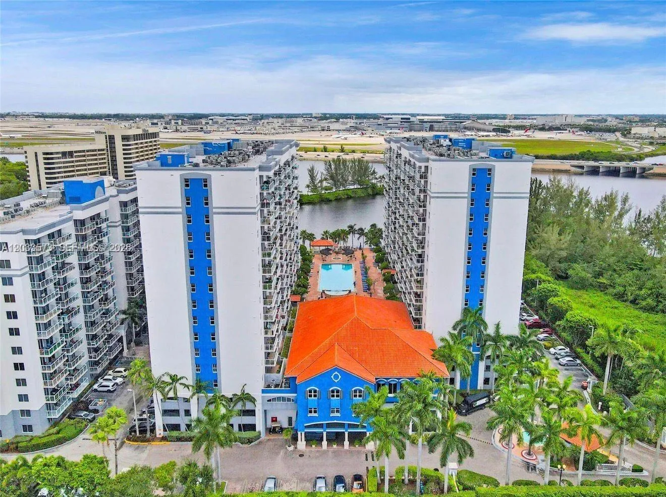 Foto de propiedad en 5091 NW 7th Street 906, Miami, FL 33126 Miami con MLS# 