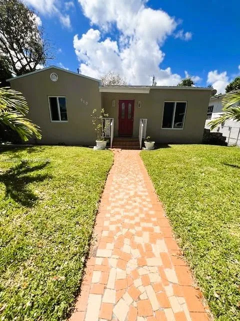 Vendido 510 NW 47th Street, Miami, FL 33127, Miami, FL 33127