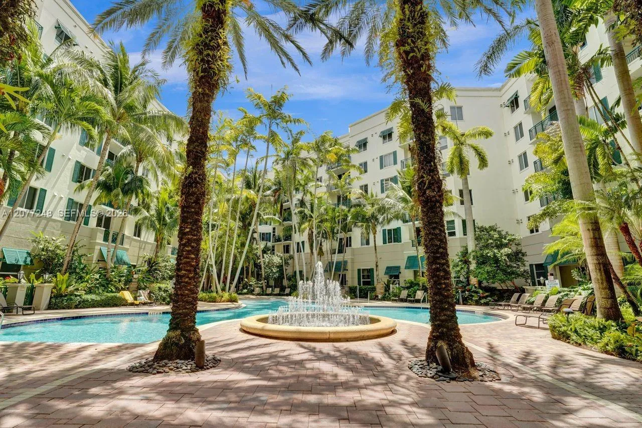 Foto de propiedad en 510 NW 84th Avenue 529, Plantation, FL 33324 Plantation con MLS# 