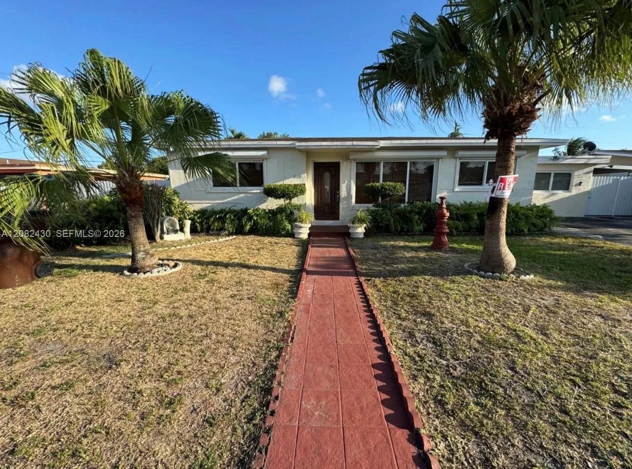 Foto de propiedad en 510 W 36th Place, Hialeah, FL 33012 Hialeah con MLS# 