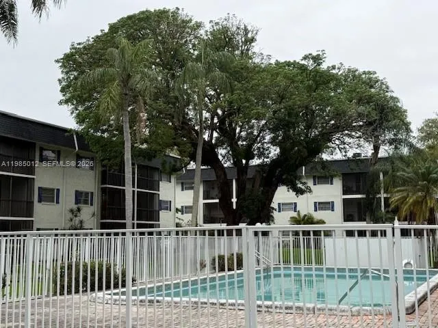 En Venta 5100 SW 64th Avenue 202, Davie, FL 33314, Davie, FL 33314