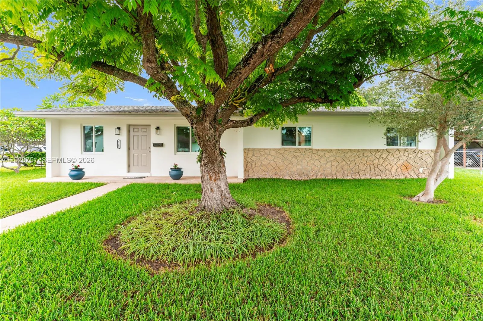 Vendido 5101 SW 127th Place, Miami, FL 33175, Miami, FL 33175