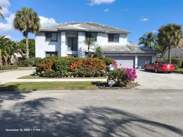 Foto de propiedad en 5112 NW 67th Avenue, Lauderhill, FL 33319 Lauderhill con MLS# 