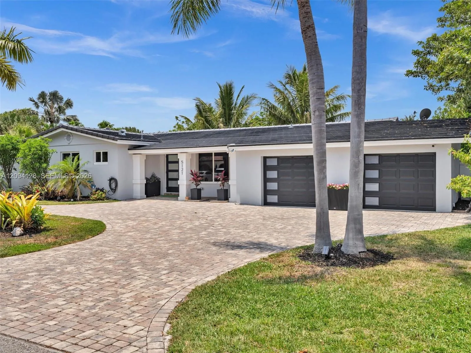 En Venta 5121 NE 30th Terrace, Lighthouse Point, FL 33064, Lighthouse Point, FL 33064