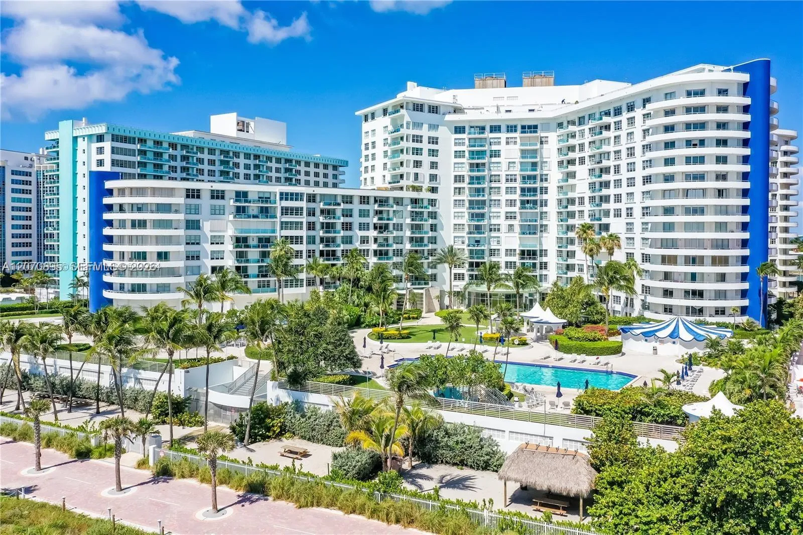 Foto de propiedad en 5151 Collins Avenue 826, Miami Beach, FL 33140 Miami Beach con MLS# 